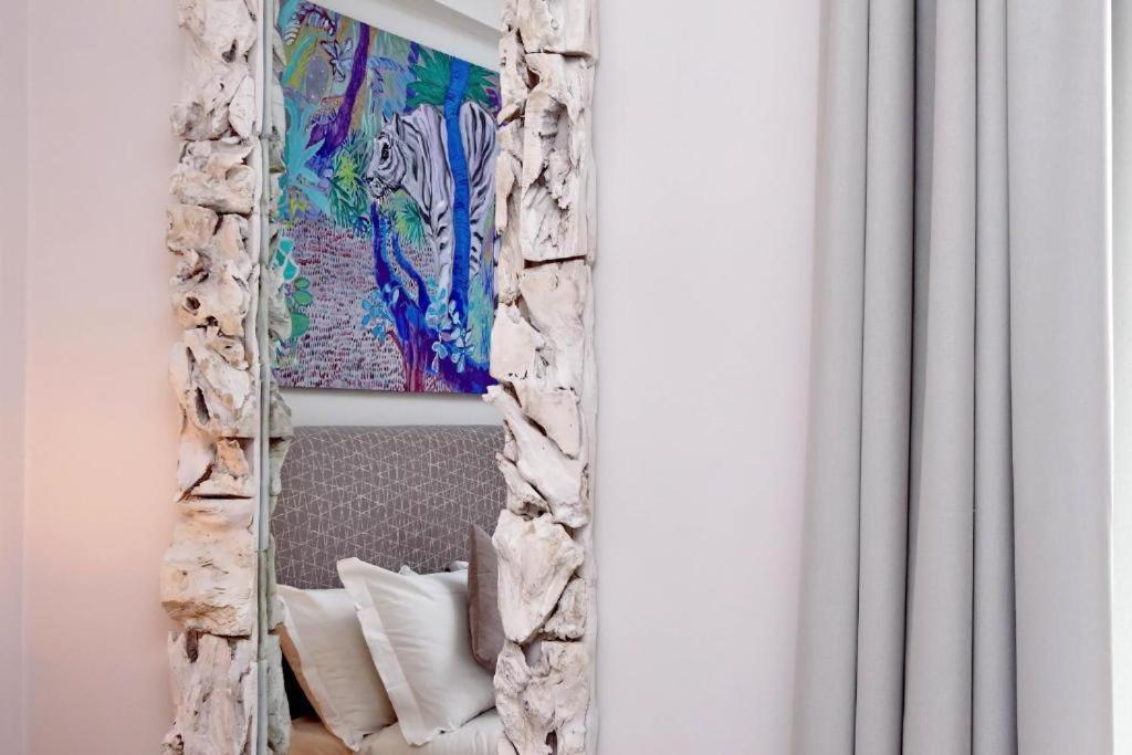 Boutique Suites Della Croce Рим Экстерьер фото